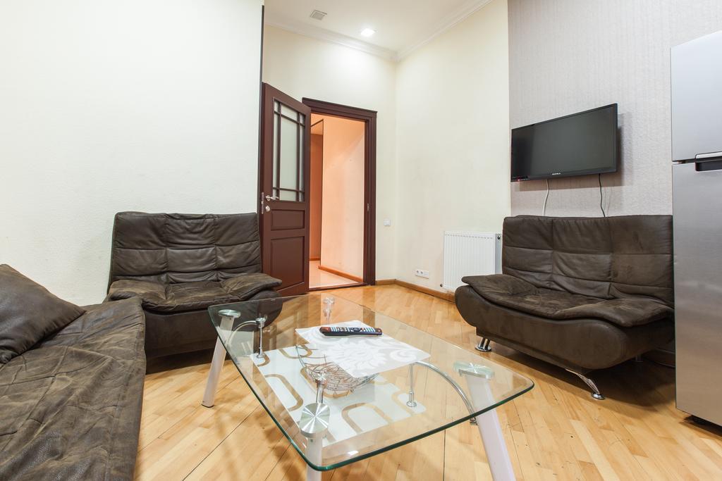 Sweet Home Apartment Tbilisi Room photo